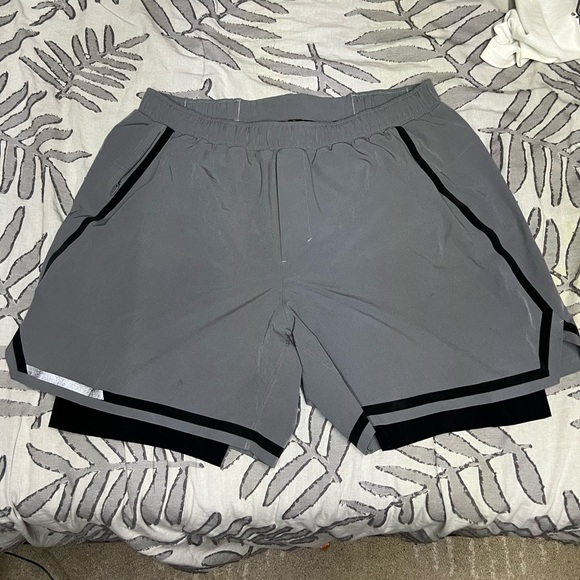 Lululemon surge short 6” - Picture 2 of 6